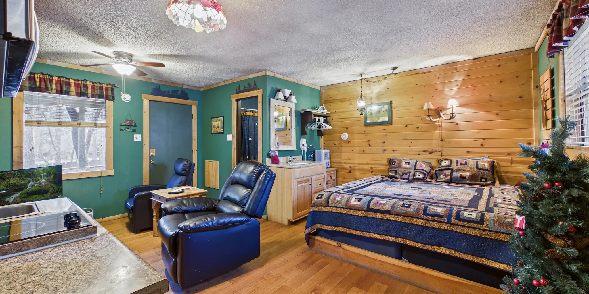 Acorn Cabin Ruidoso New Mexico 1