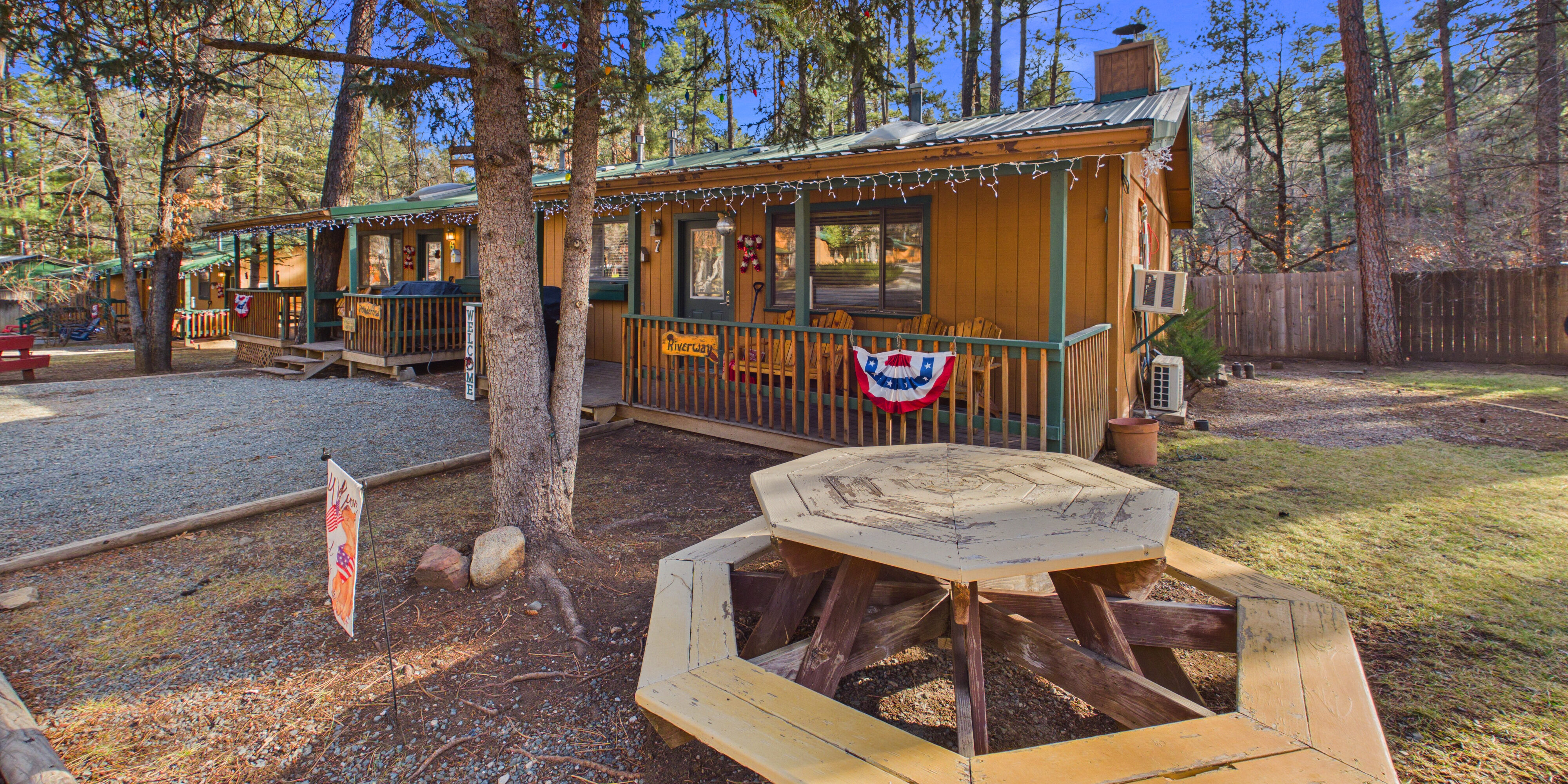 CAM06124G6-PR0068-STILL163